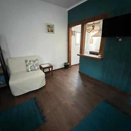 Kalina,studio 5 Ammoulianí